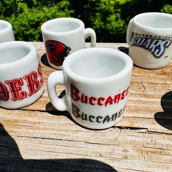 NFL Team Logo Thimble Mini Mug Set (16 teams) vintage - Picture 14 of 14